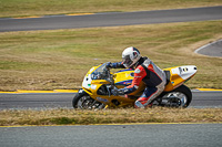 anglesey-no-limits-trackday;anglesey-photographs;anglesey-trackday-photographs;enduro-digital-images;event-digital-images;eventdigitalimages;no-limits-trackdays;peter-wileman-photography;racing-digital-images;trac-mon;trackday-digital-images;trackday-photos;ty-croes